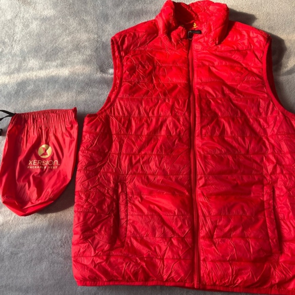 Xersion Vibrant Red Quilted Vest